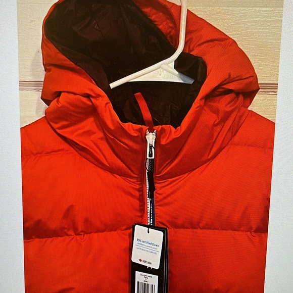 Vibrant Red Women's Ski Jacket - Picture 2 of 14
